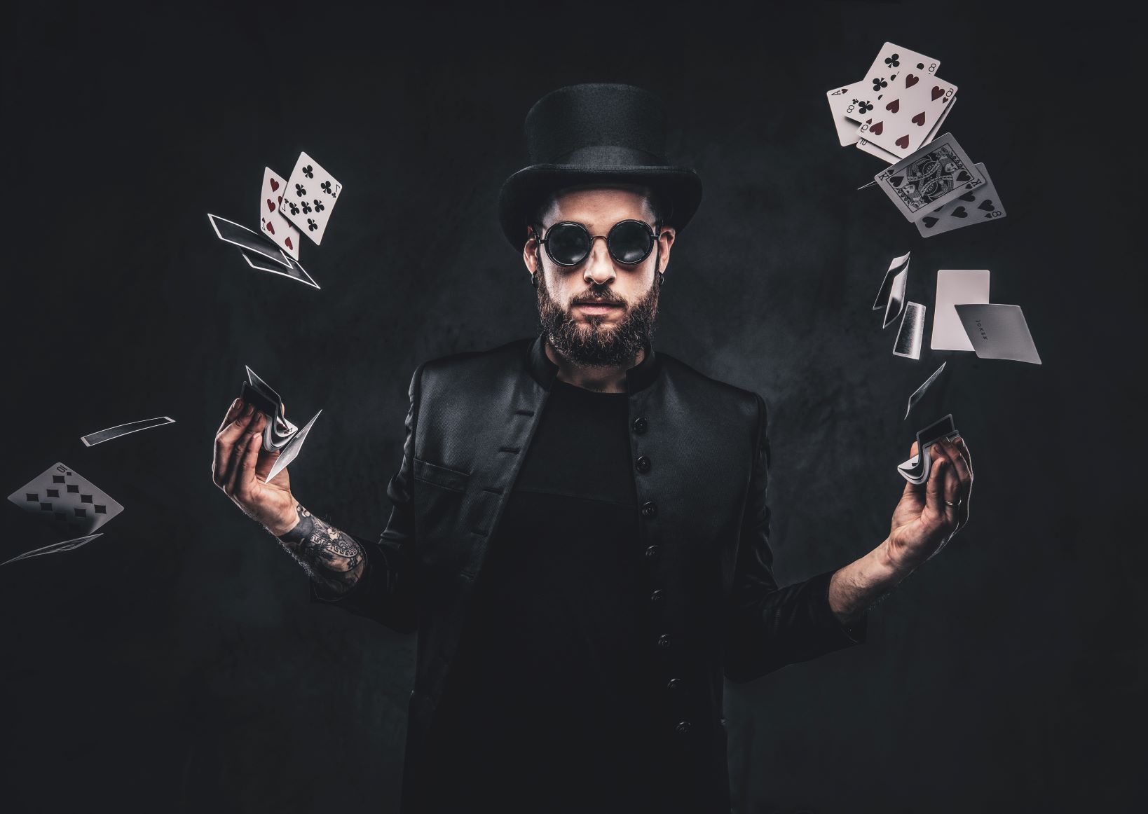 magician with cards 